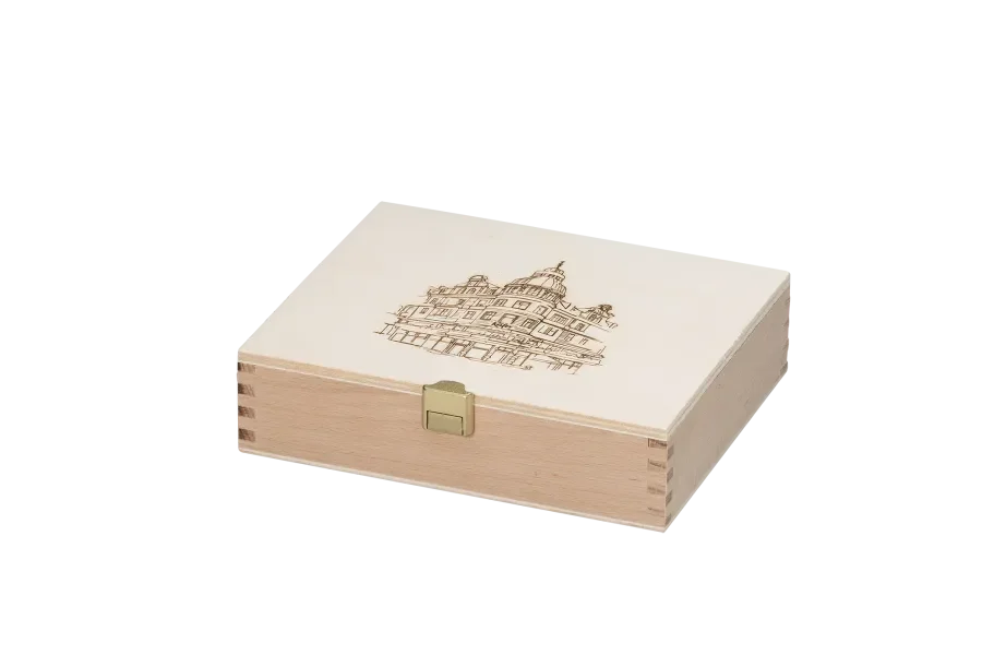 Flat lid cassette made of beech or poplar with flat lid
